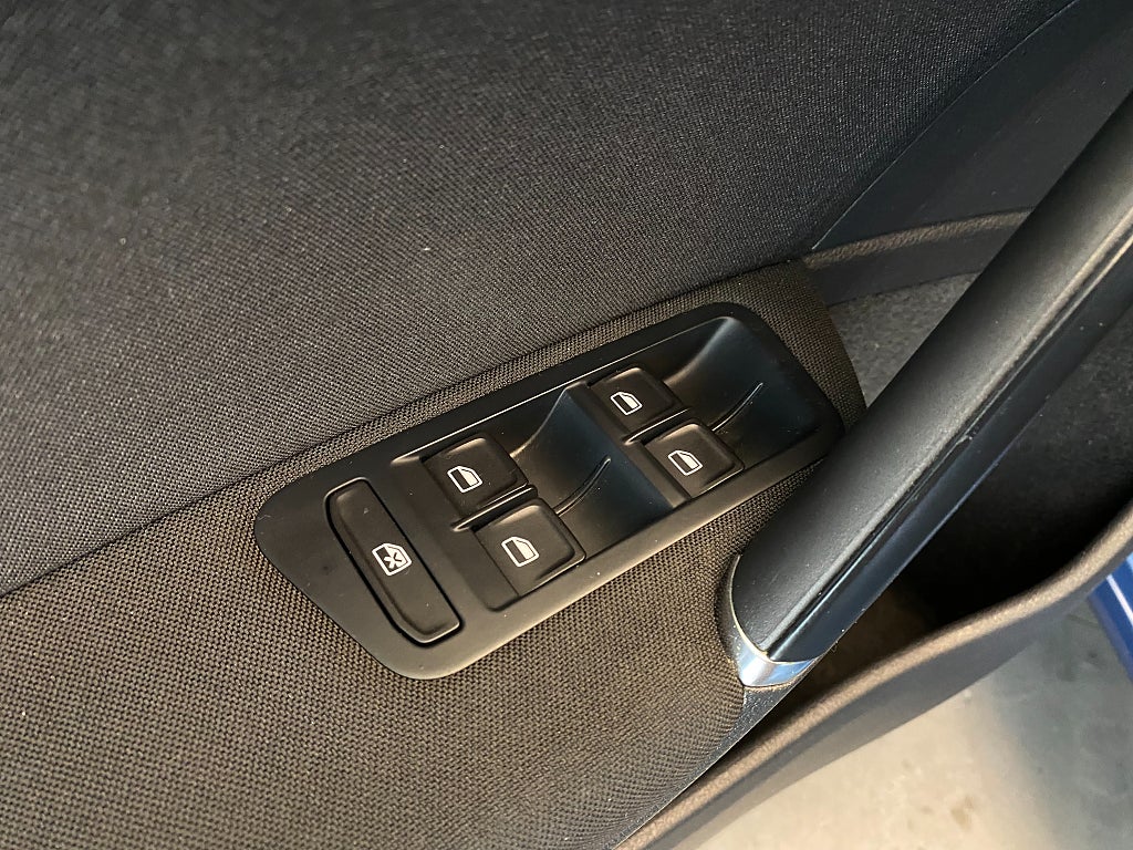 Car Image car-177466-6f483f4d670183ca4c84ee2b7d7115a9