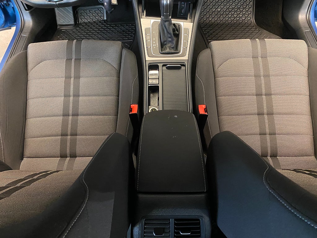 Car Image car-177466-8ede6e7d08eb23ffd6636bb48e72467c