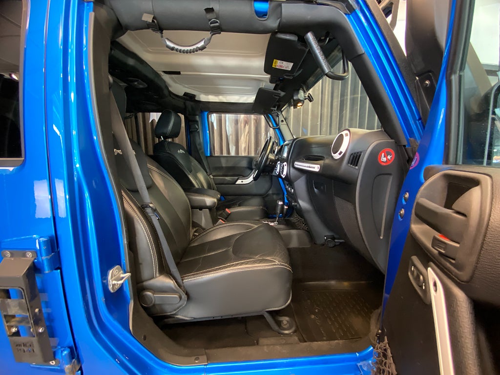 Car Image car-177736-bfe270f1cef1abca48a25faf4786684d