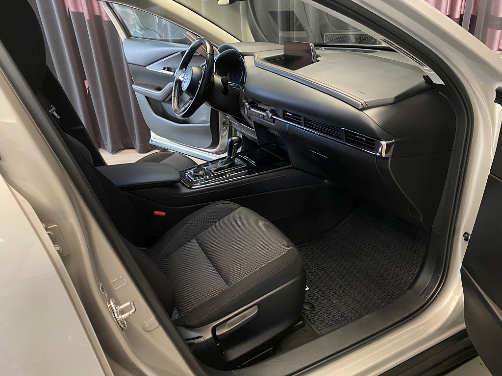 Car Image car-177961-28423cbd1a34a9b89b982518828497db