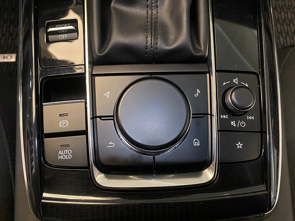 Car Image car-177961-5d0b352a36b956580f455a0f87f58a06