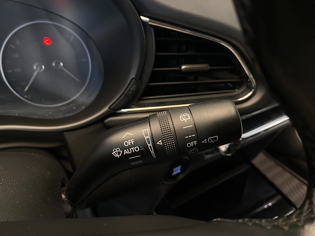 Car Image car-177961-660c5b2afedaf90b0f16ced73427a084