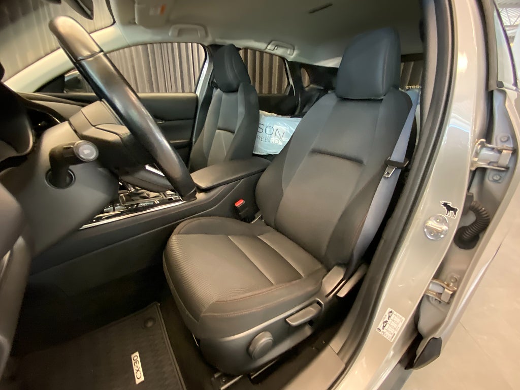 Car Image car-177961-a9d28baa18907e90fb9493f47bd801db