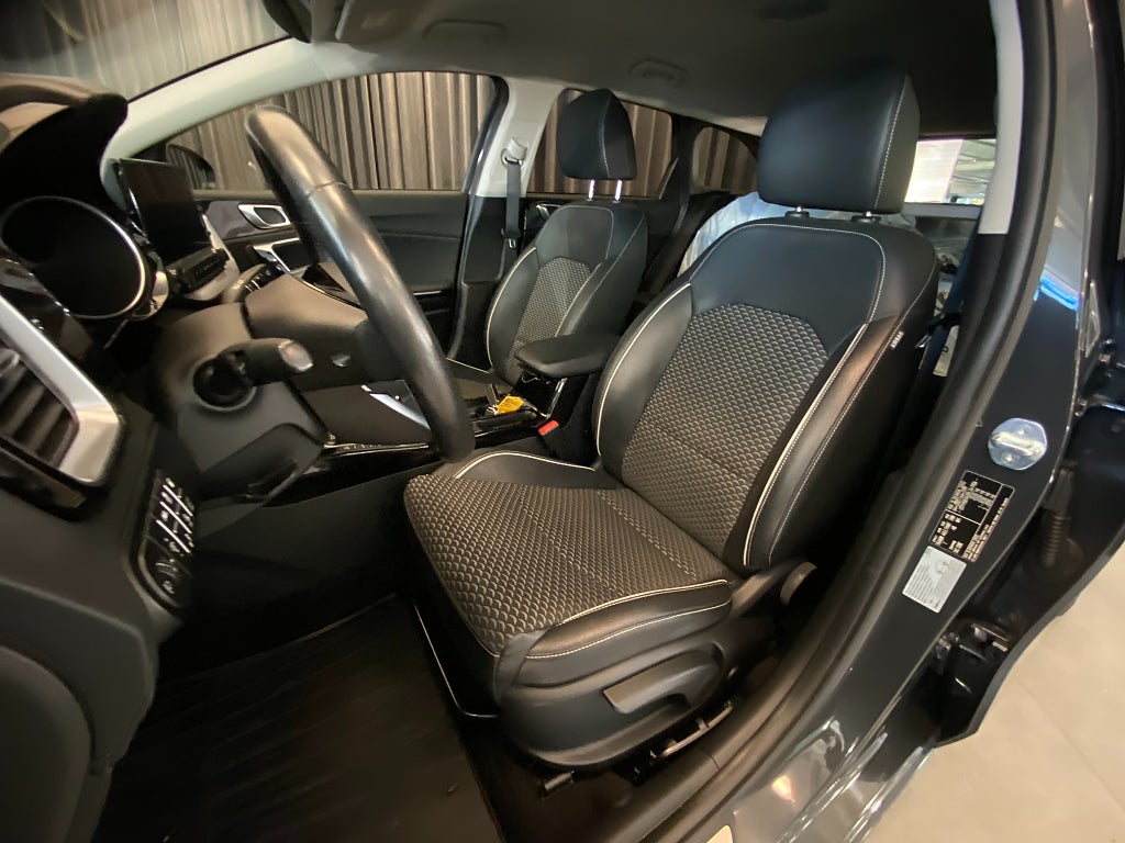Car Image car-178013-3e997bd438f4317dc8b67a4bf51b7f1c