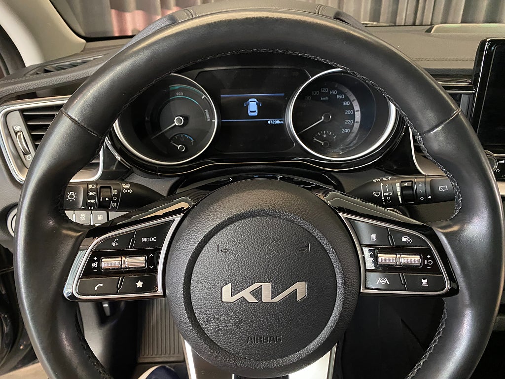 Car Image car-178013-6410d4f33cbf72f9e10010a62ccf737e