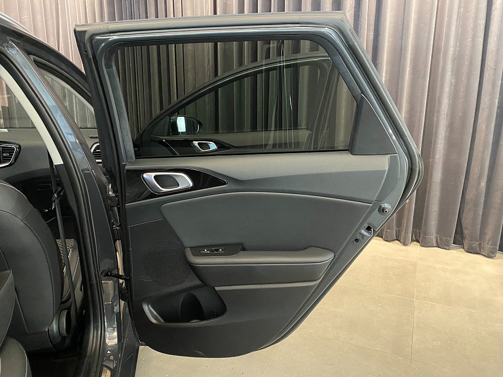 Car Image car-178013-d4d40f47a6ef61382ba36ea7cc7f50f8
