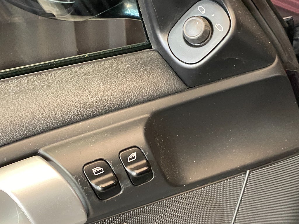 Car Image car-178239-2dc725ec36cca8f20e66dbb15e307564