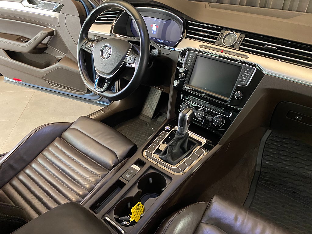 Car Image car-178369-c09a3339a8f5ea65fb28192e8ebdea98