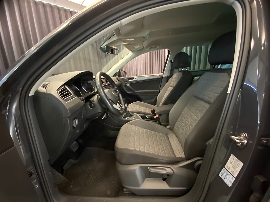 Car Image car-179358-a10e73b910671c0d58150bebdd92e2fc