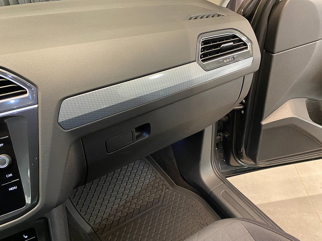 Car Image car-179358-d0369f20fba37e879b78f60d78e5958e