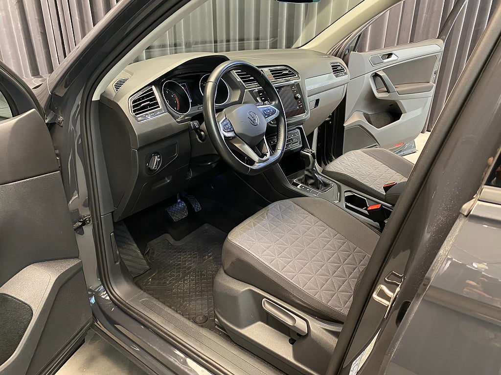 Car Image car-179358-f191c88f35602ccc381e331762ed2de7