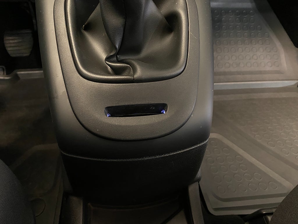 Car Image car-179367-03da8d8dab03d0e0e33110ce7b74232c
