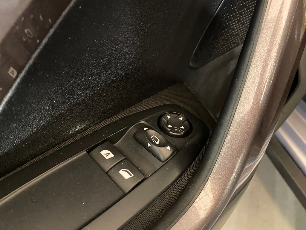 Car Image car-179891-0ea1d450f504577472cb70ee534cb952
