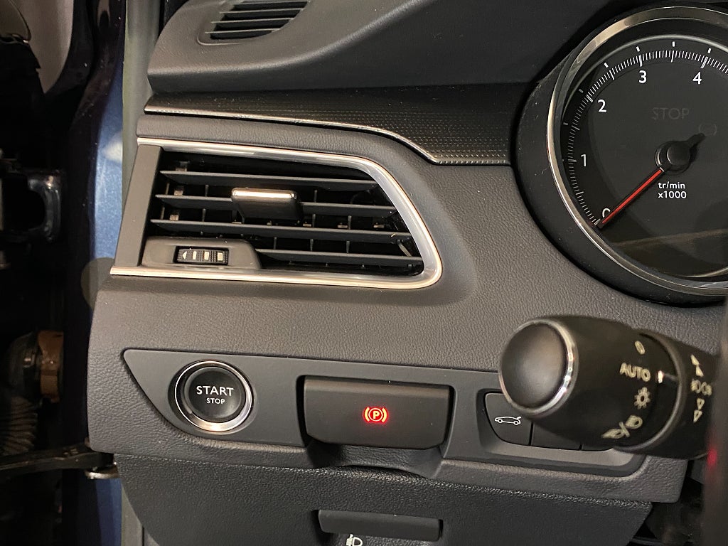 Car Image car-180384-1bc84569d662481ded0a1325c48744f8