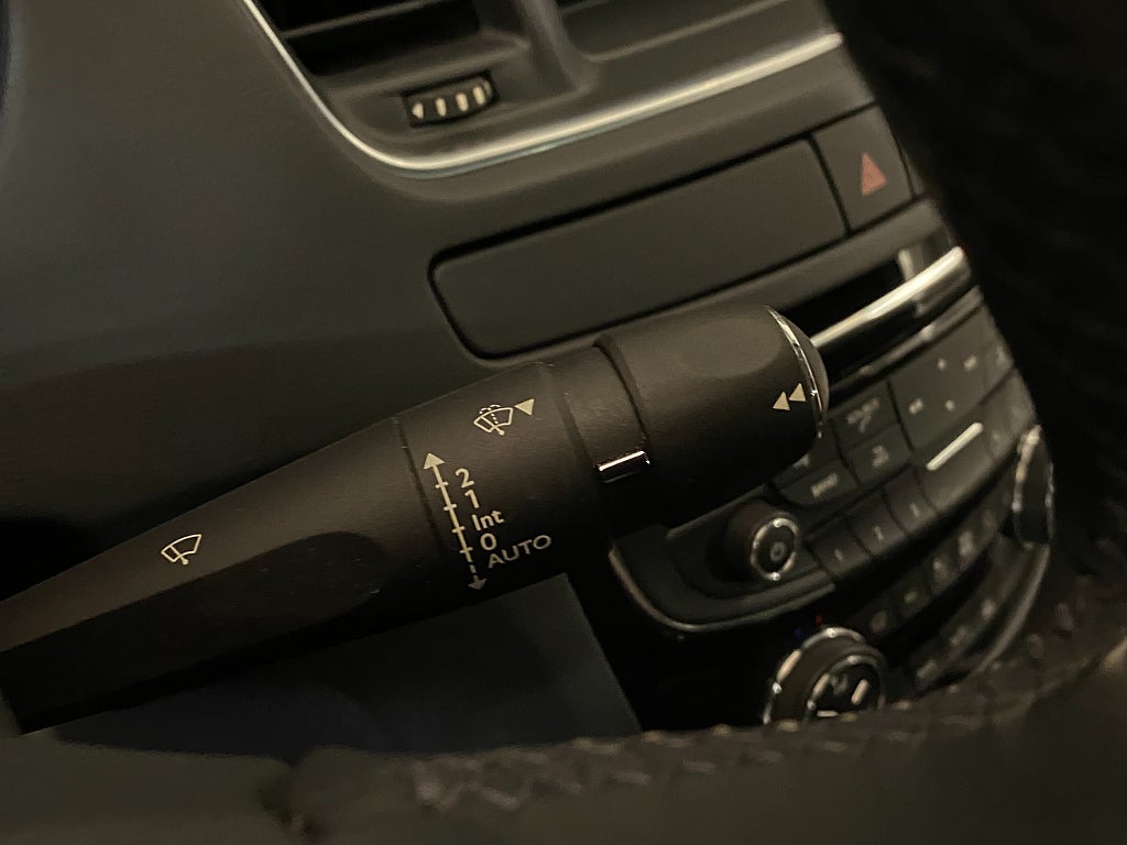 Car Image car-180384-71fb5b871615828b518af087584c1500