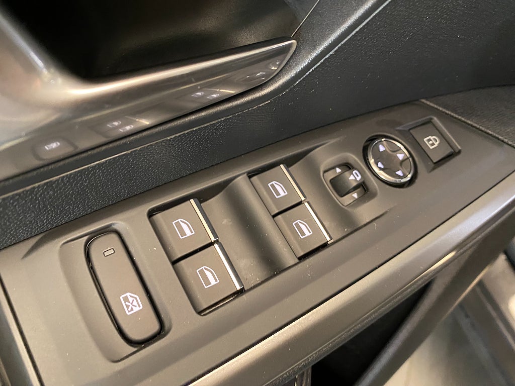 Car Image car-180436-0dc1872495f36bf55c538be4354d3308