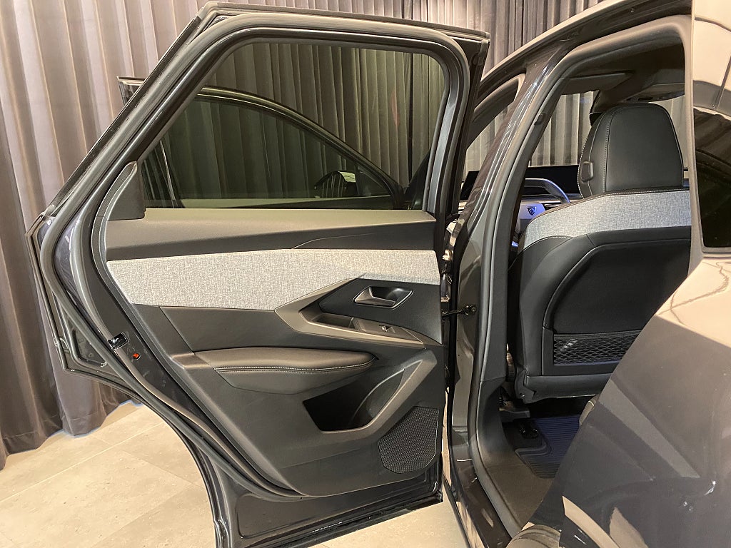 Car Image car-180436-7c6c649c2a43db2f516bc4eef23c2538