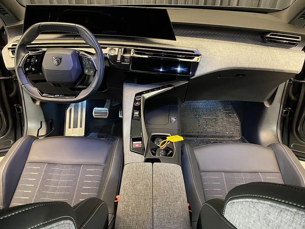 Car Image car-180436-9891c9d59092560ede4152ab01501dab