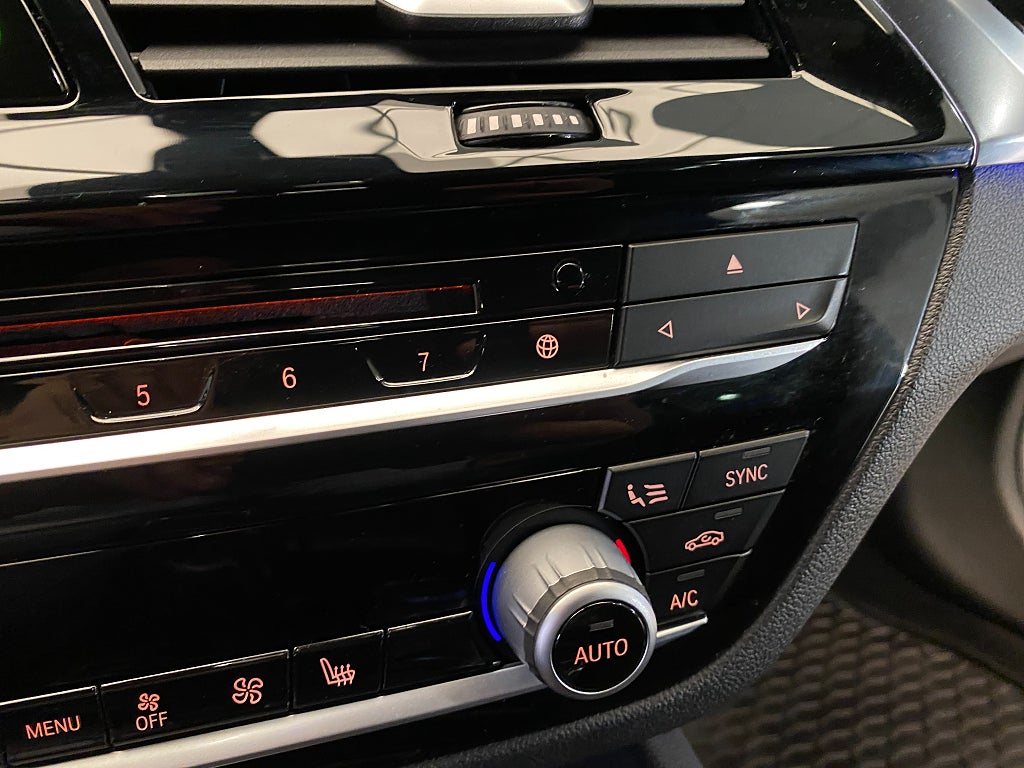 Car Image car-180438-3658335a75a991bdb6934f31630b7127