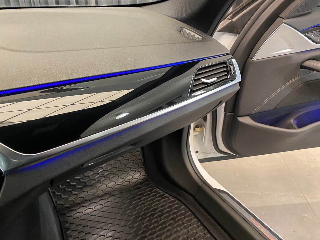 Car Image car-180438-64e8e85e5993d2dcbcc358a868261002